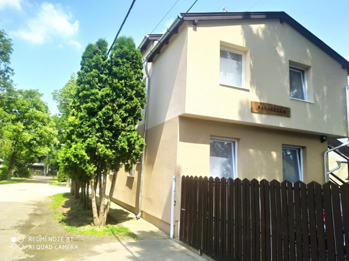 Marabella Apartmanok Hajduszoboszlo Exterior foto